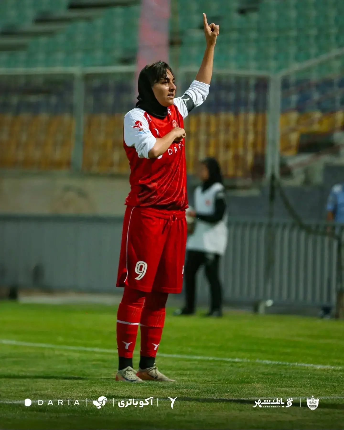 پخش زنده فوتبال زنان ملوان و پرسپولیس 3 مهر 1405 | لیگ برتر فوتبال زنان ایران