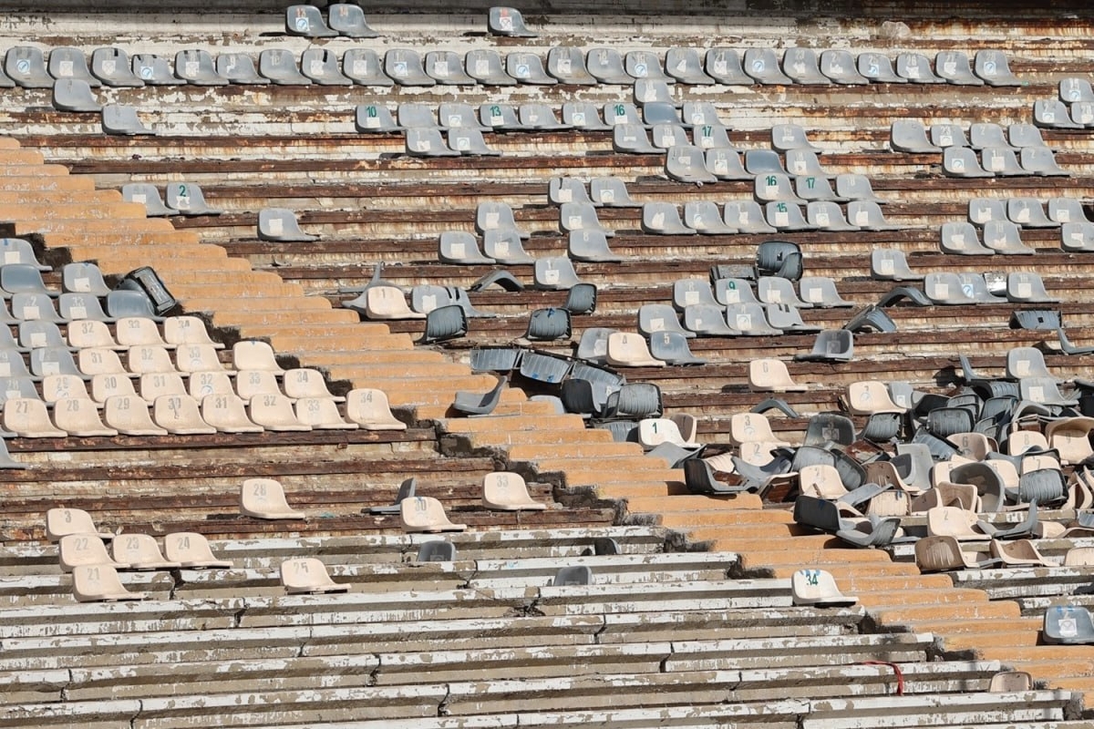 زمان بازگشایی استادیوم آزادی