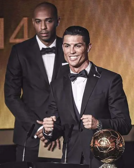 مجریان توپ طلا 2026 مشخص شدند؛ زوج محبوب آنری اسکات روی صحنه پالادیوم لندن