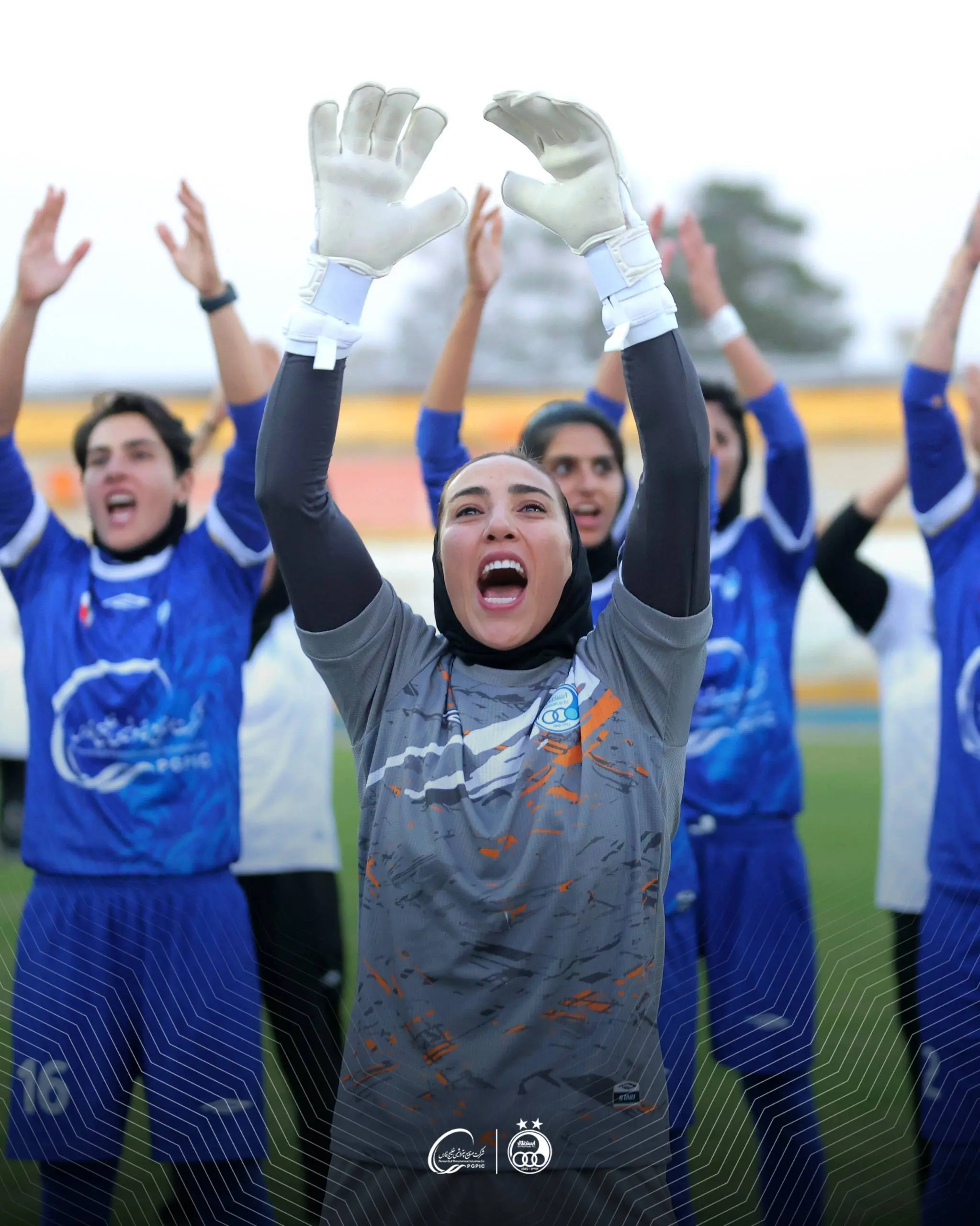 دربی زنان (پخش زنده + گزارش زنده)