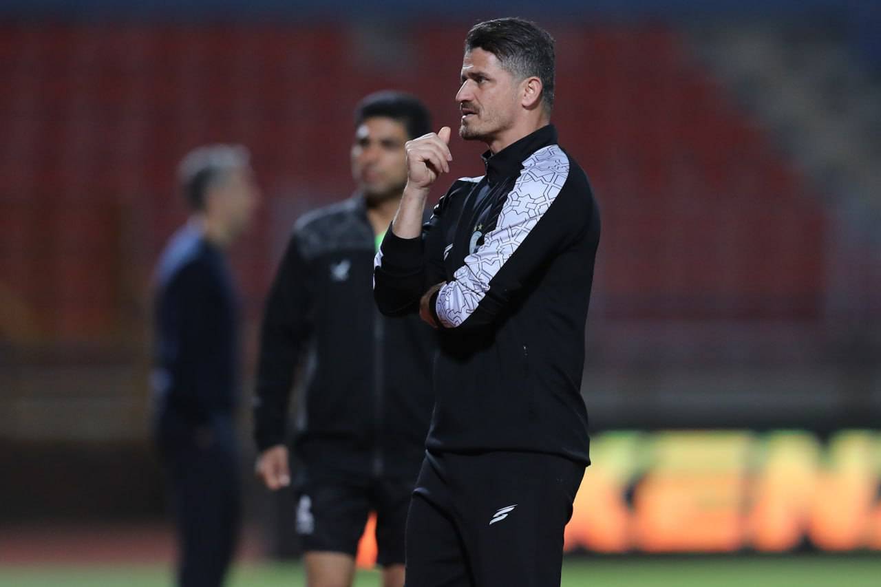 هفته بیست و دوم لیگ برتر فوتبال ایران از جمعه 1 اسفند تا دوشنبه 4 اسفند با انجام ۸ بازی و تحت تاثیر شرایطی خاص برگزار می‌شود که نگاهی داریم به هفته بیست و دوم لیگ برتر ایران ۱۴۰۵ـ۱۴۰۴